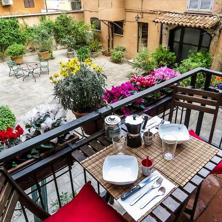 Casa Del Moro - Romantic Loft In Trastevere ภายนอก รูปภาพ