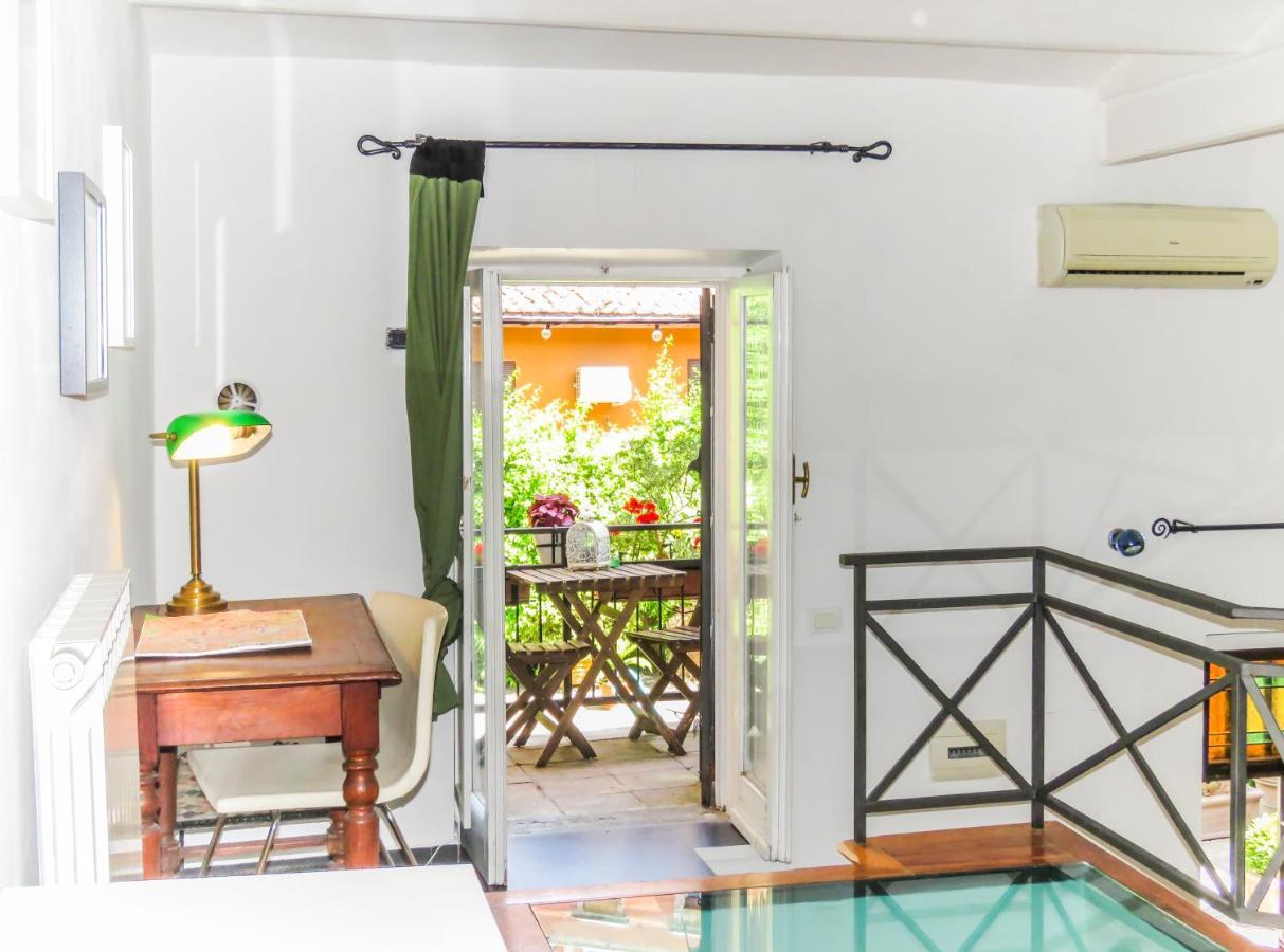 Casa Del Moro - Romantic Loft In Trastevere ภายนอก รูปภาพ