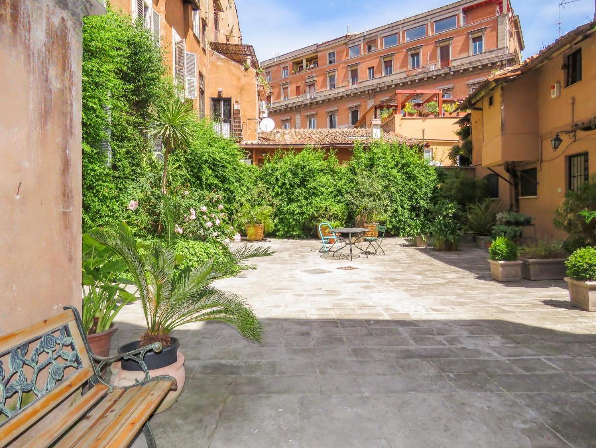 Casa Del Moro - Romantic Loft In Trastevere ภายนอก รูปภาพ