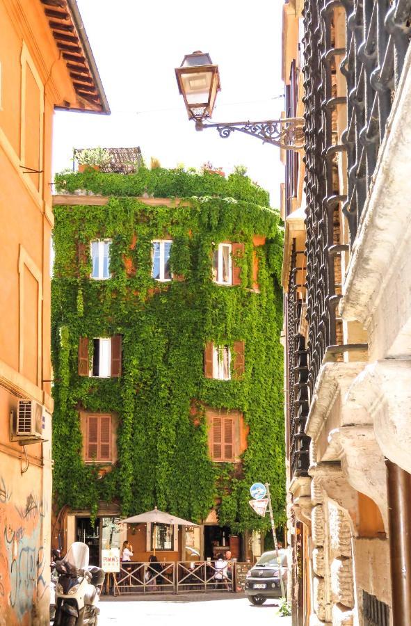 Casa Del Moro - Romantic Loft In Trastevere ภายนอก รูปภาพ