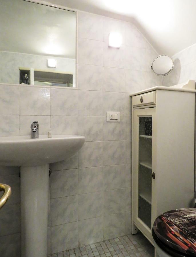 Casa Del Moro - Romantic Loft In Trastevere ภายนอก รูปภาพ