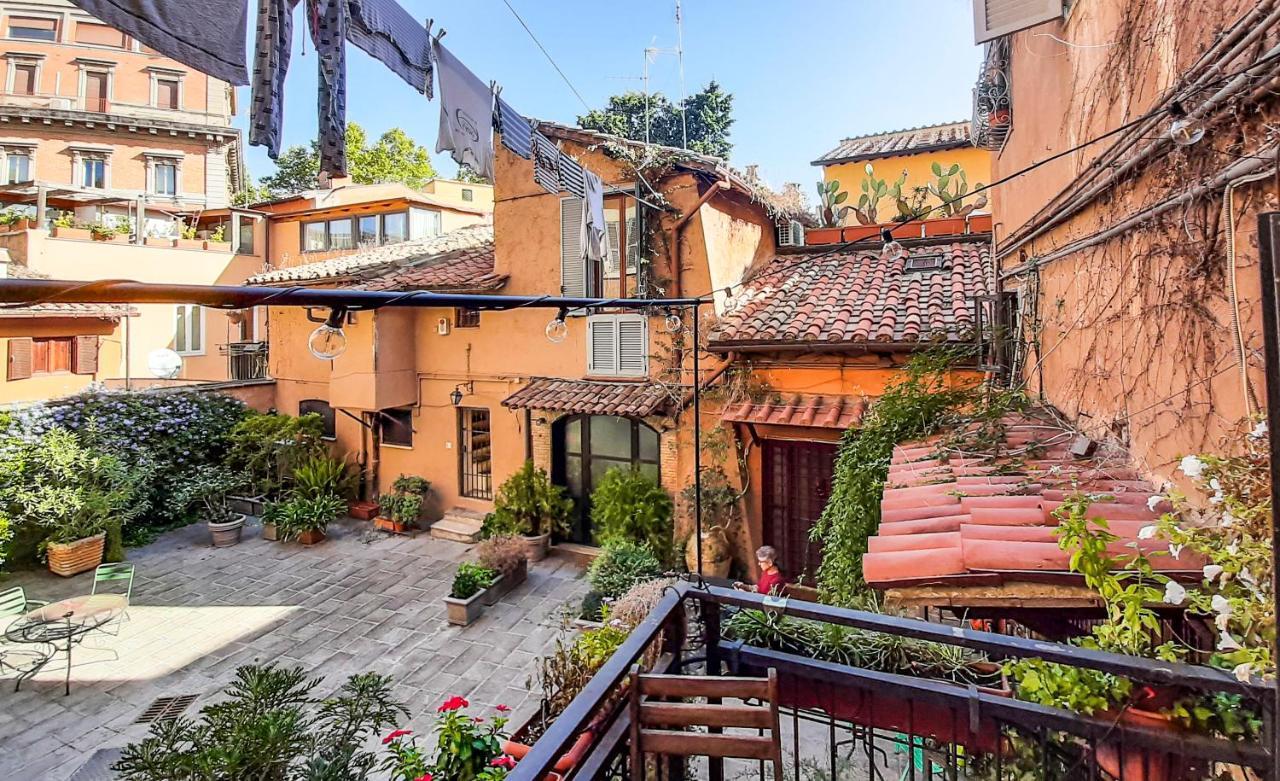 Casa Del Moro - Romantic Loft In Trastevere ภายนอก รูปภาพ